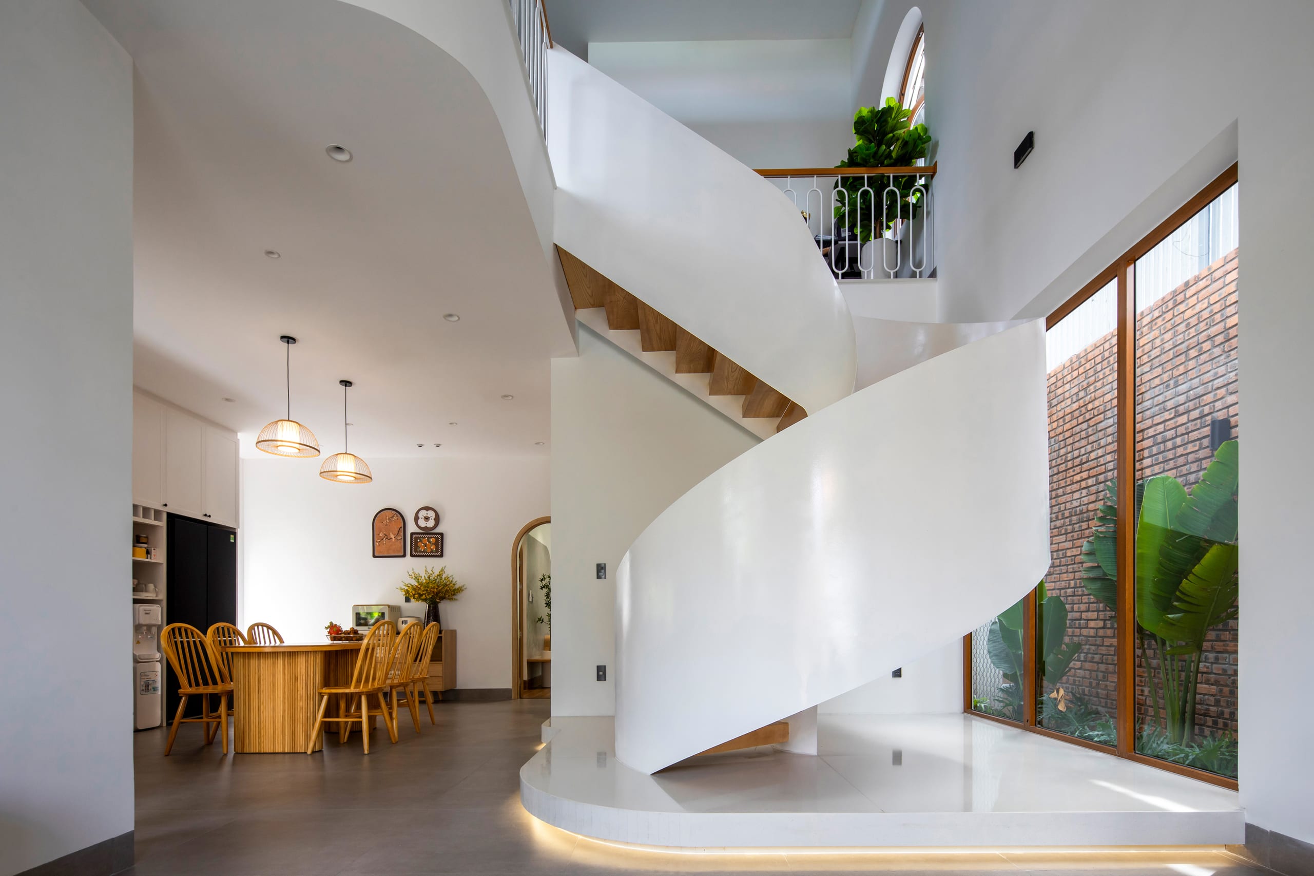 Ruby House - Image 10