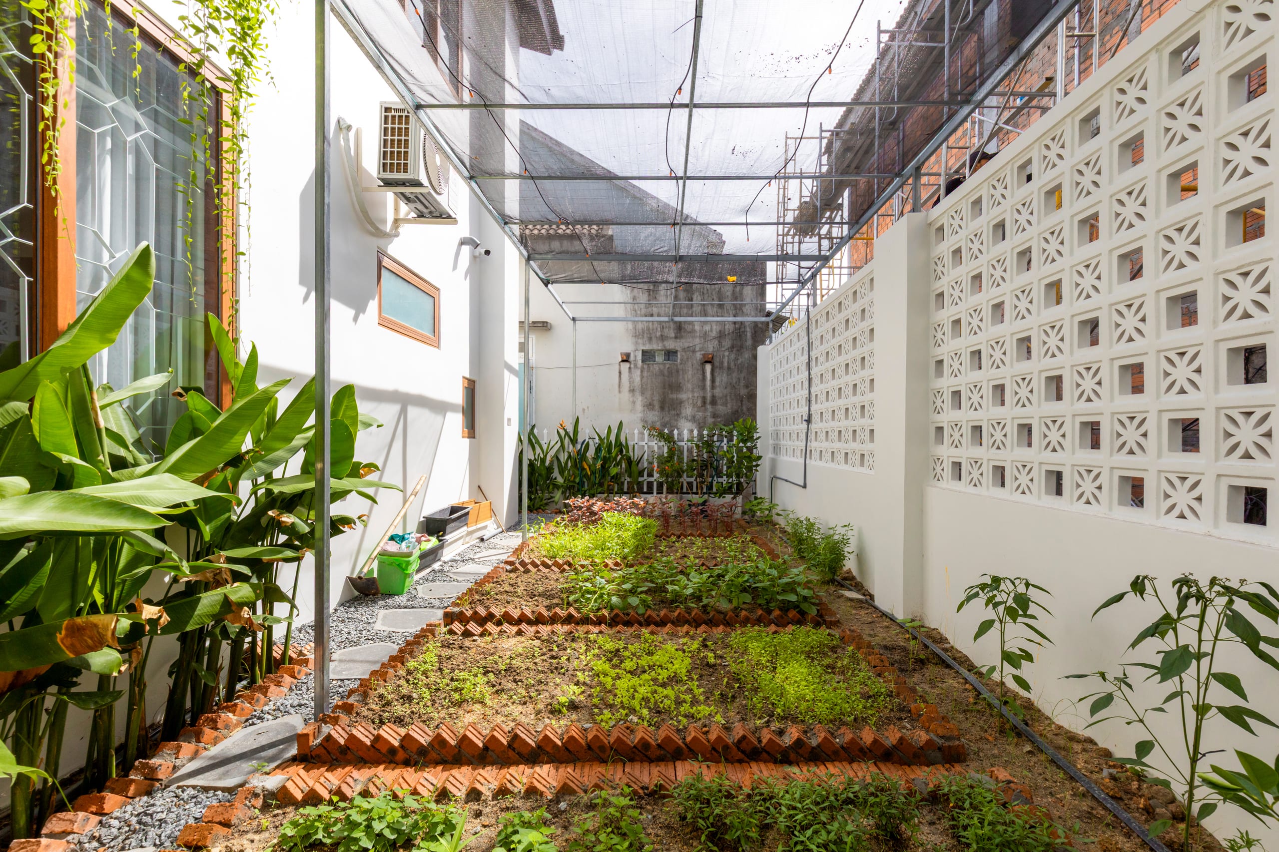 Ruby House - Image 15