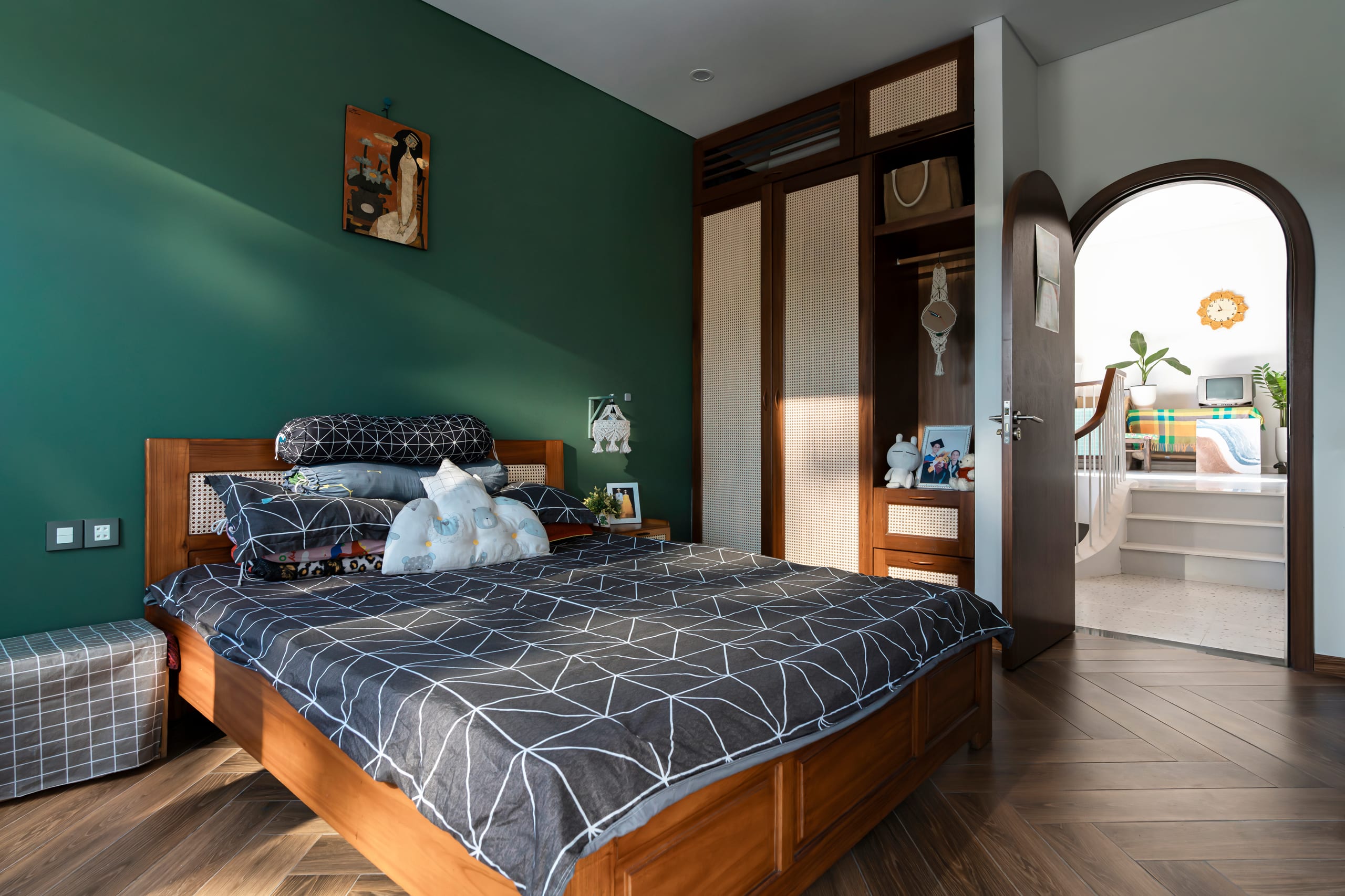 Bong House - Image 1