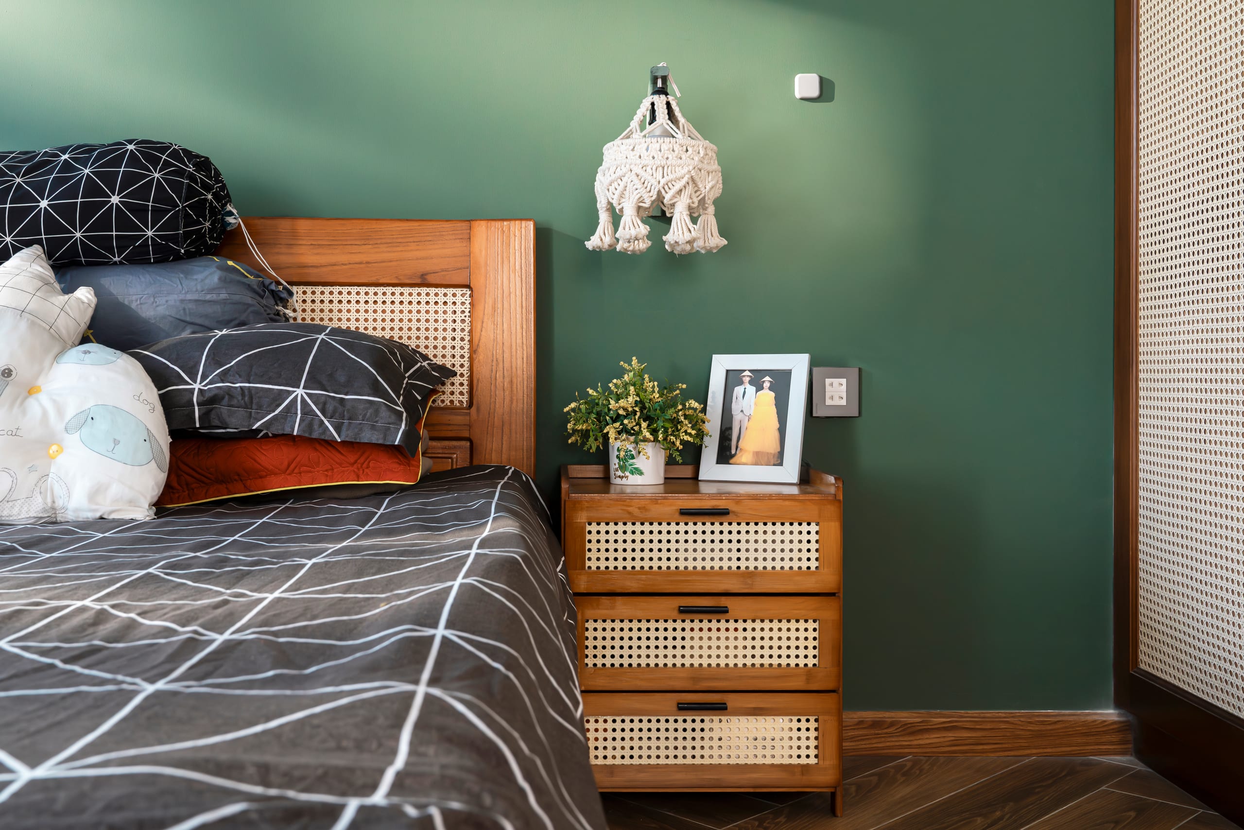 Bong House - Image 2