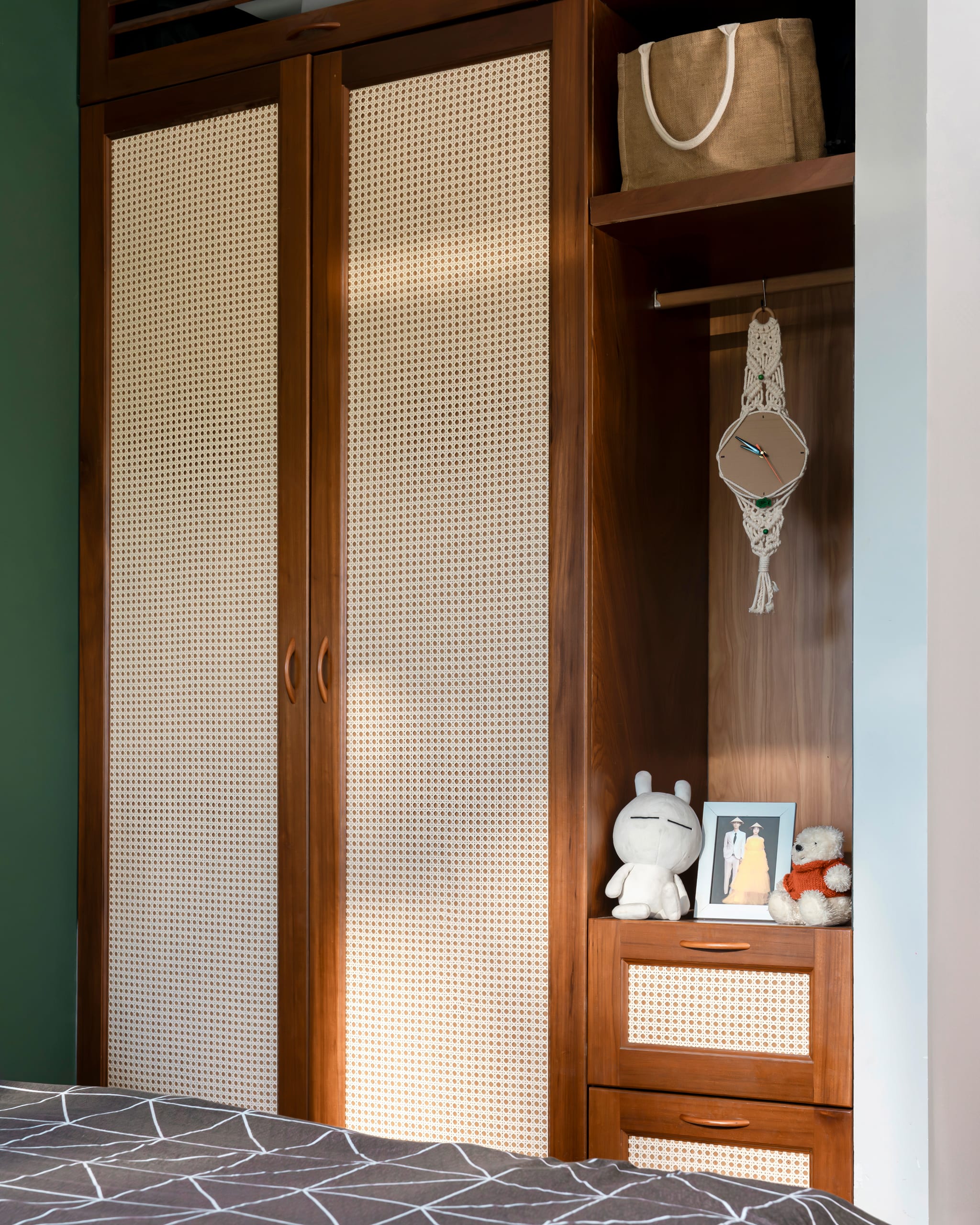 Bong House - Image 4