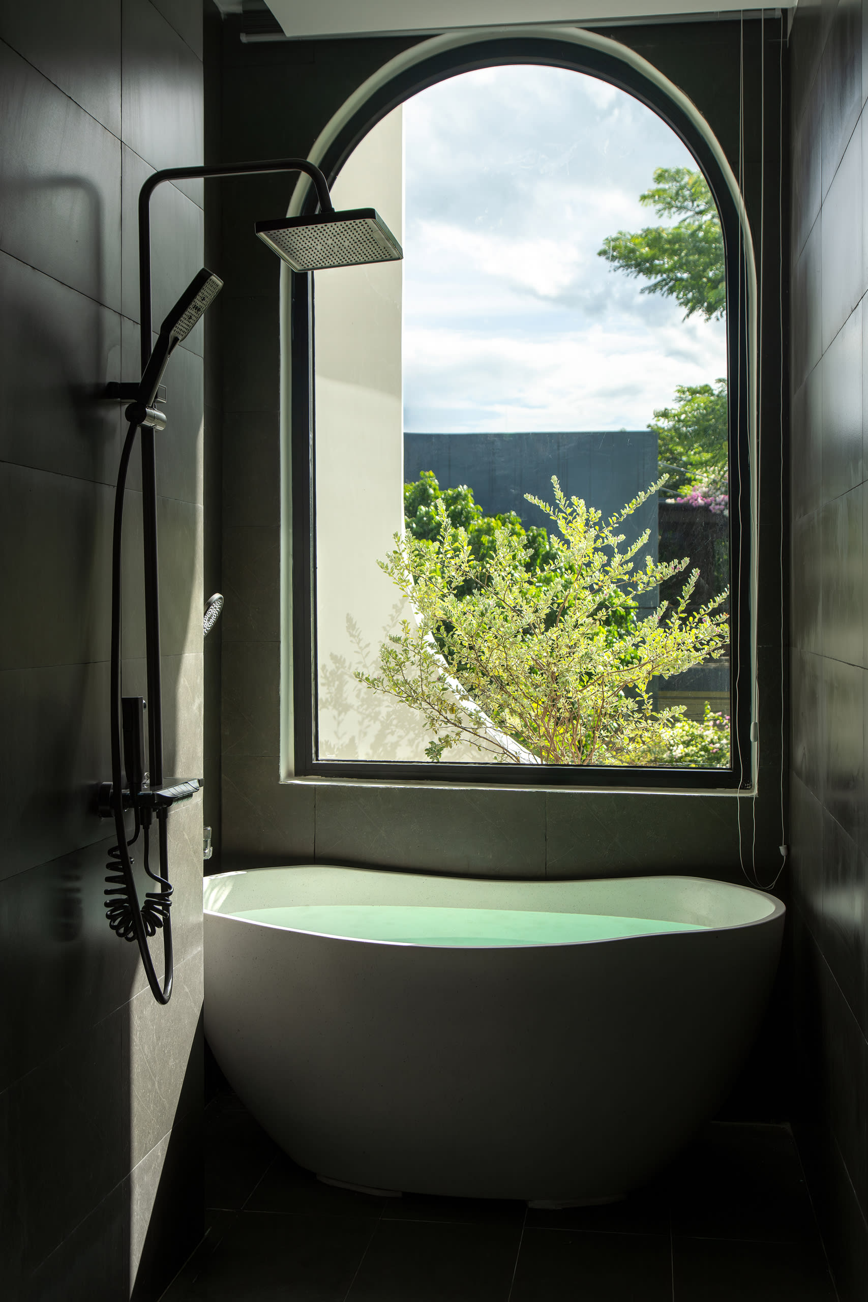 The House - Image 16