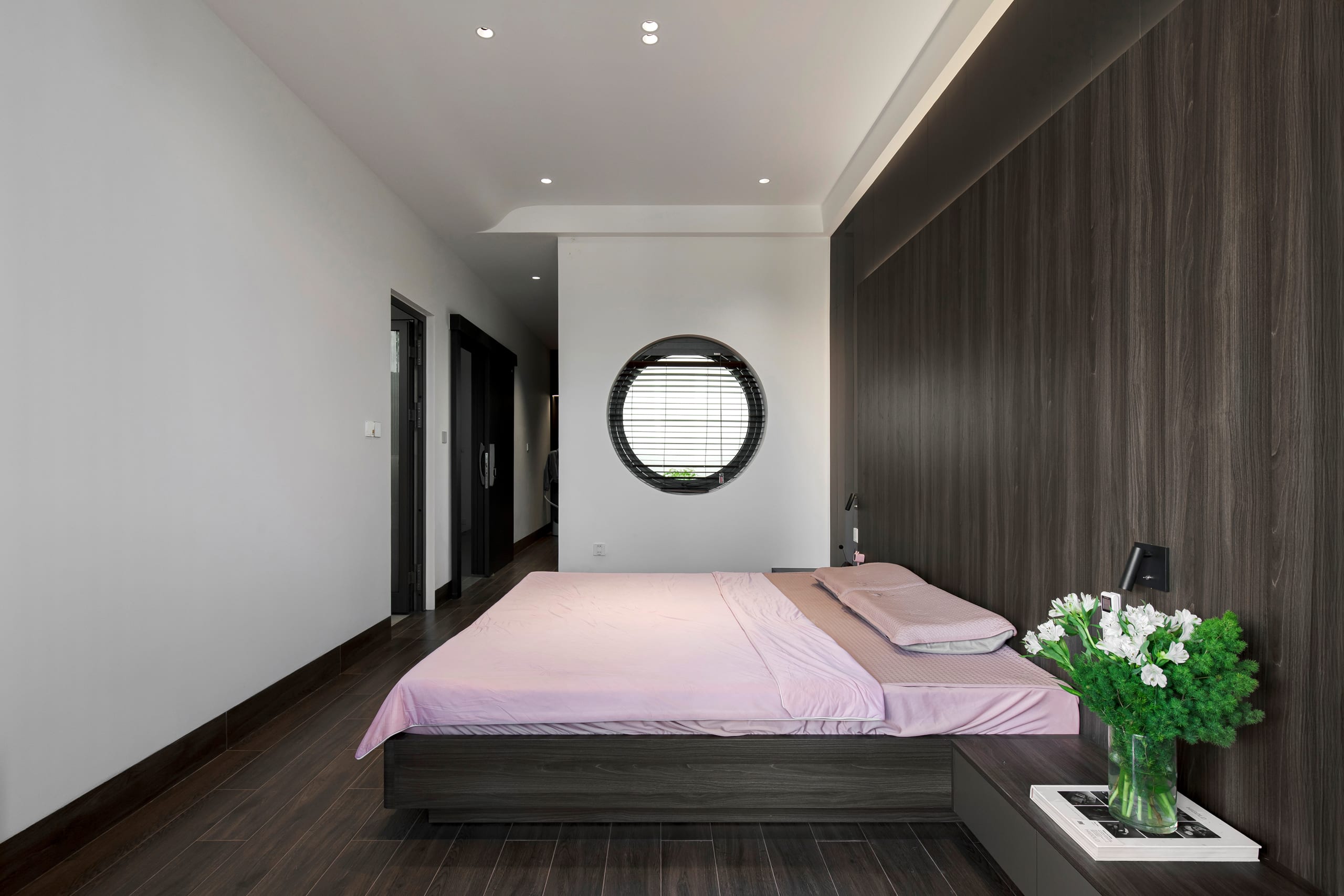 Coca House - Image 11