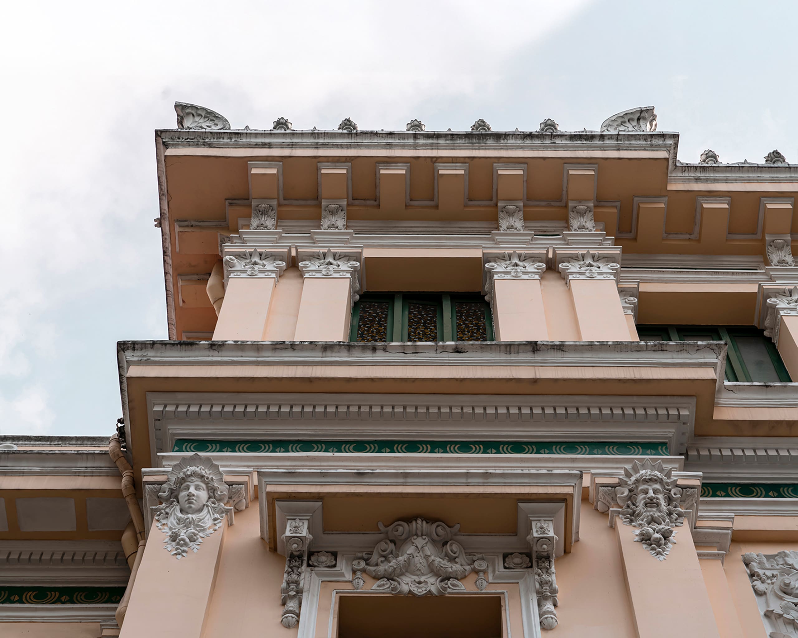 Bưu điện thành phố Hồ Chí Minh - Image 8