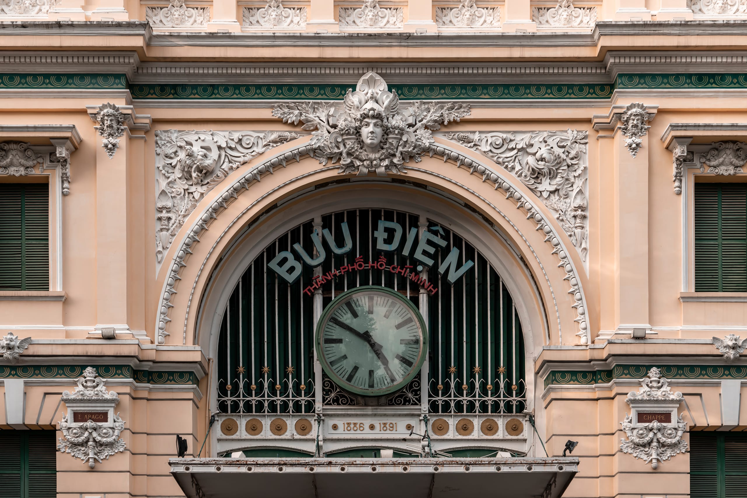 Bưu điện thành phố Hồ Chí Minh - Image 7