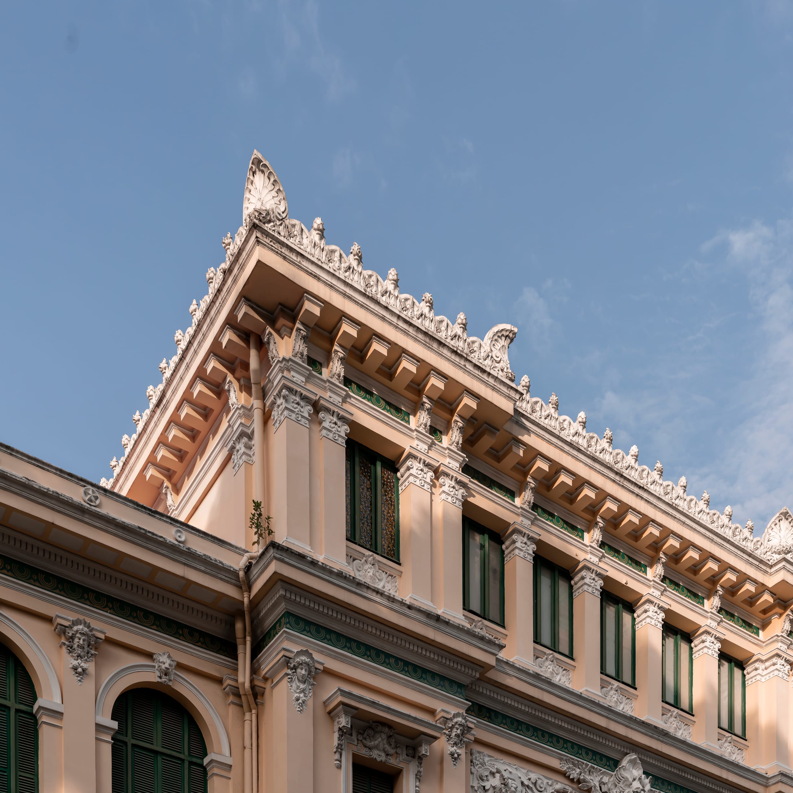 Bưu điện thành phố Hồ Chí Minh - Image 5