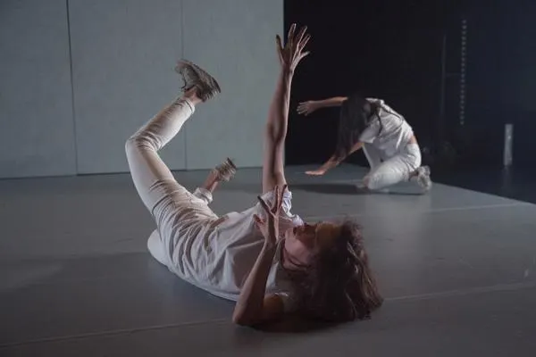 Cliffdancers — Dani Brown, Gaëtan Brun-Picard, photo 2