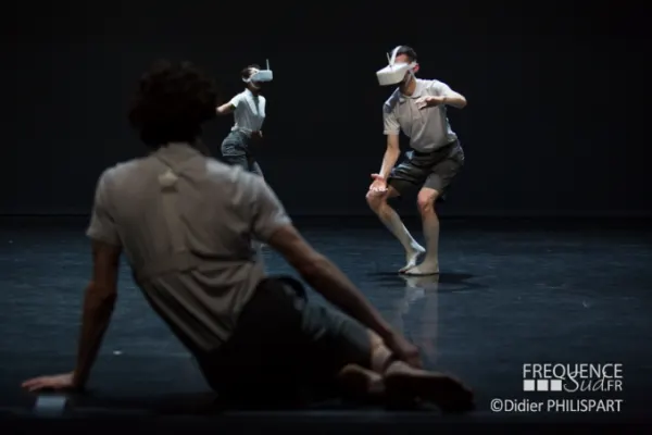 7EVEN — Eric Minh Cuong Castaing