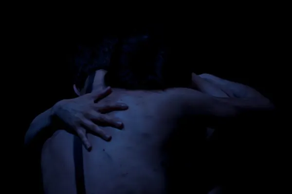 Lâche — Melanie Perrier