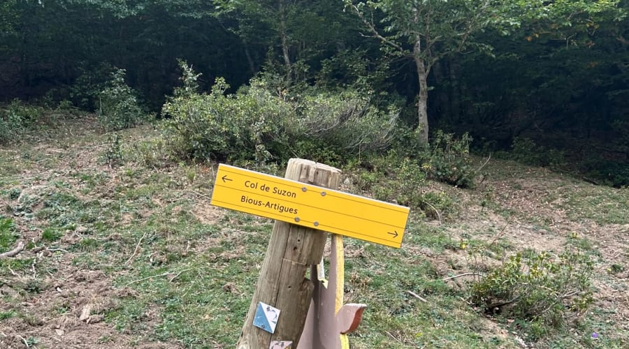 Panneau jaune col de Suzon et Bious-Artigues