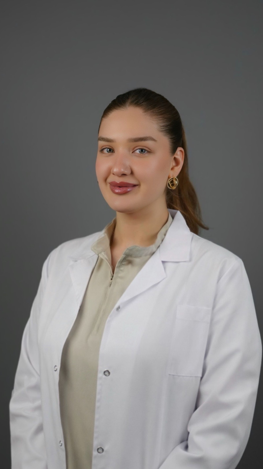 Dr. Zeynep Hürmüzlü