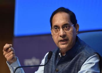 Govt to invite financial bids for privatisation of 5-6 PSUs by Dec-Jan