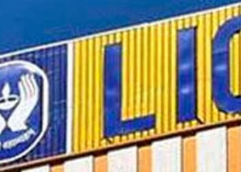 LIC registers improved persistency ratio for individual business in FY21