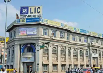 LIC books record profit of ₹37,000 crore from share sale