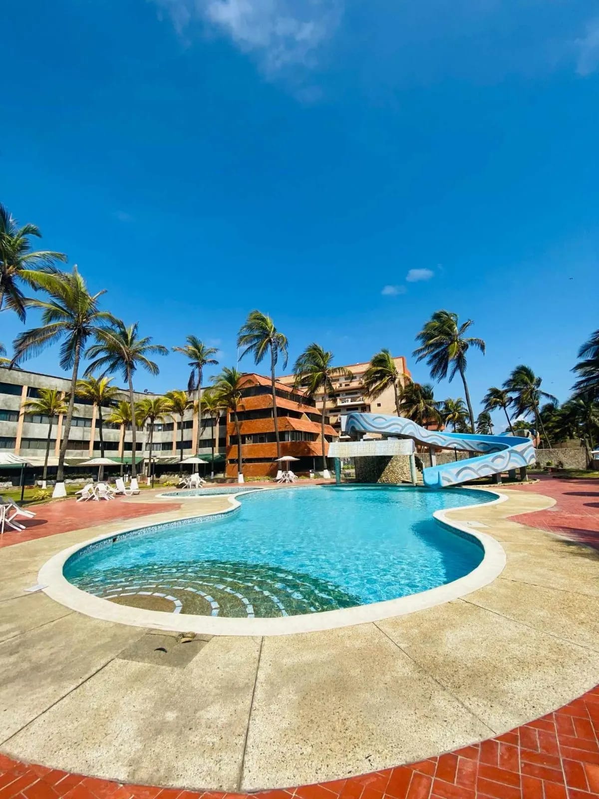 Escápate a Tucacas: apartamento con piscina y playa para 6 personas