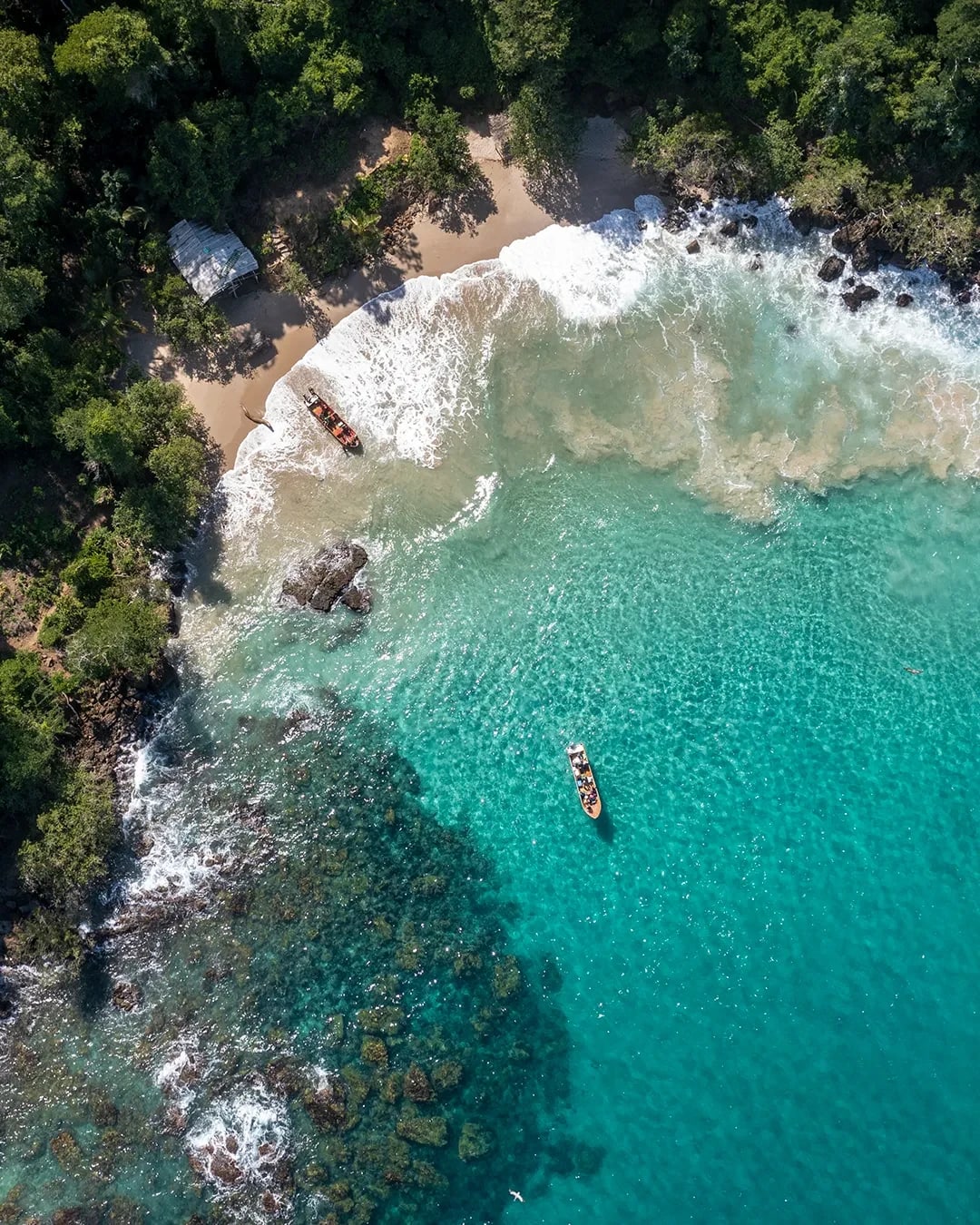 🏝️ Escapada a Chuspa 2 Días | Playas Caribeñas + Río + Hospedaje desde Caracas