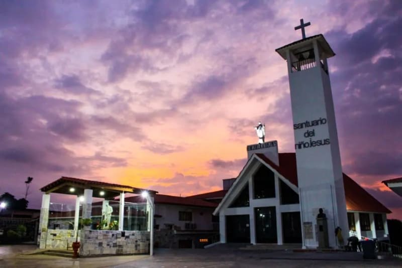 Ruta de Fe y Tradición: Vive el Legado de San José Gregorio Hernández en Isnotú🙏🏽✨ 