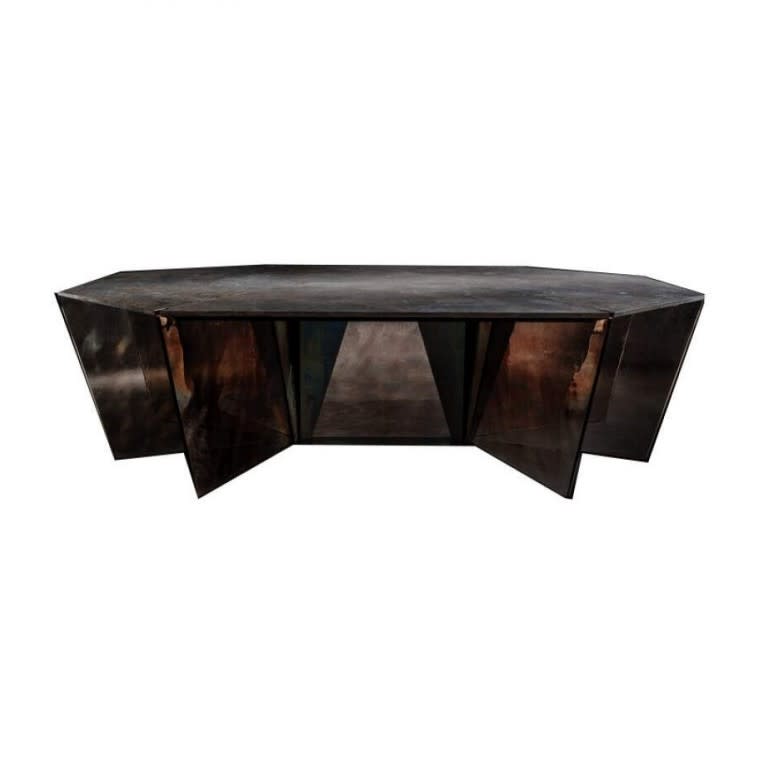 Henge Gotham table