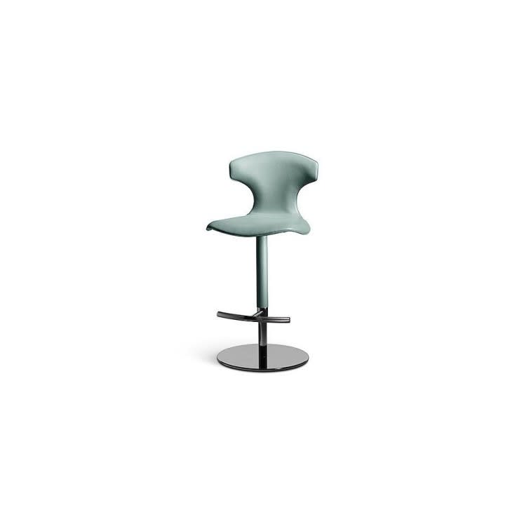 Poltrona Frau Montera stool leather