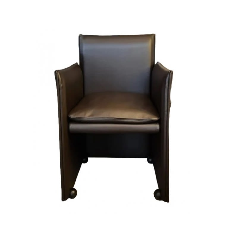 GMHK778E○Cassina / カッシーナ BREAK ブレーク 本革 レ GMHK778E○Cassina / カッシーナ BREAK ブレーク 本革 レ