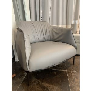 poltrona frau archibald large armchair 