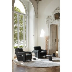 cassina utrecht armchair 