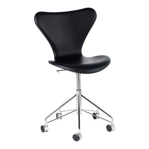 fritz hansen series 7 