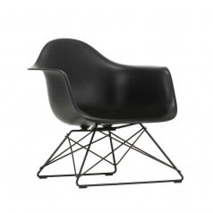 Eames plastic armchair LAR