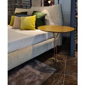 cassina traccia side table 