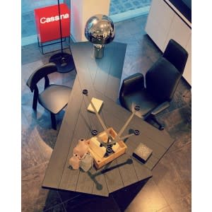 cassina ventaglio table 