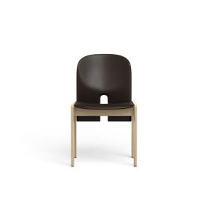 Karakter Scarpa 121 chair 