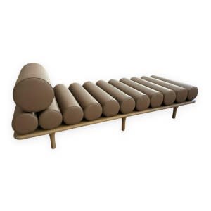 tacchini five to nine daybed 