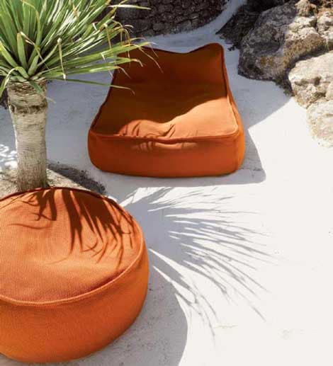 Chaise lounge Chaise lounge