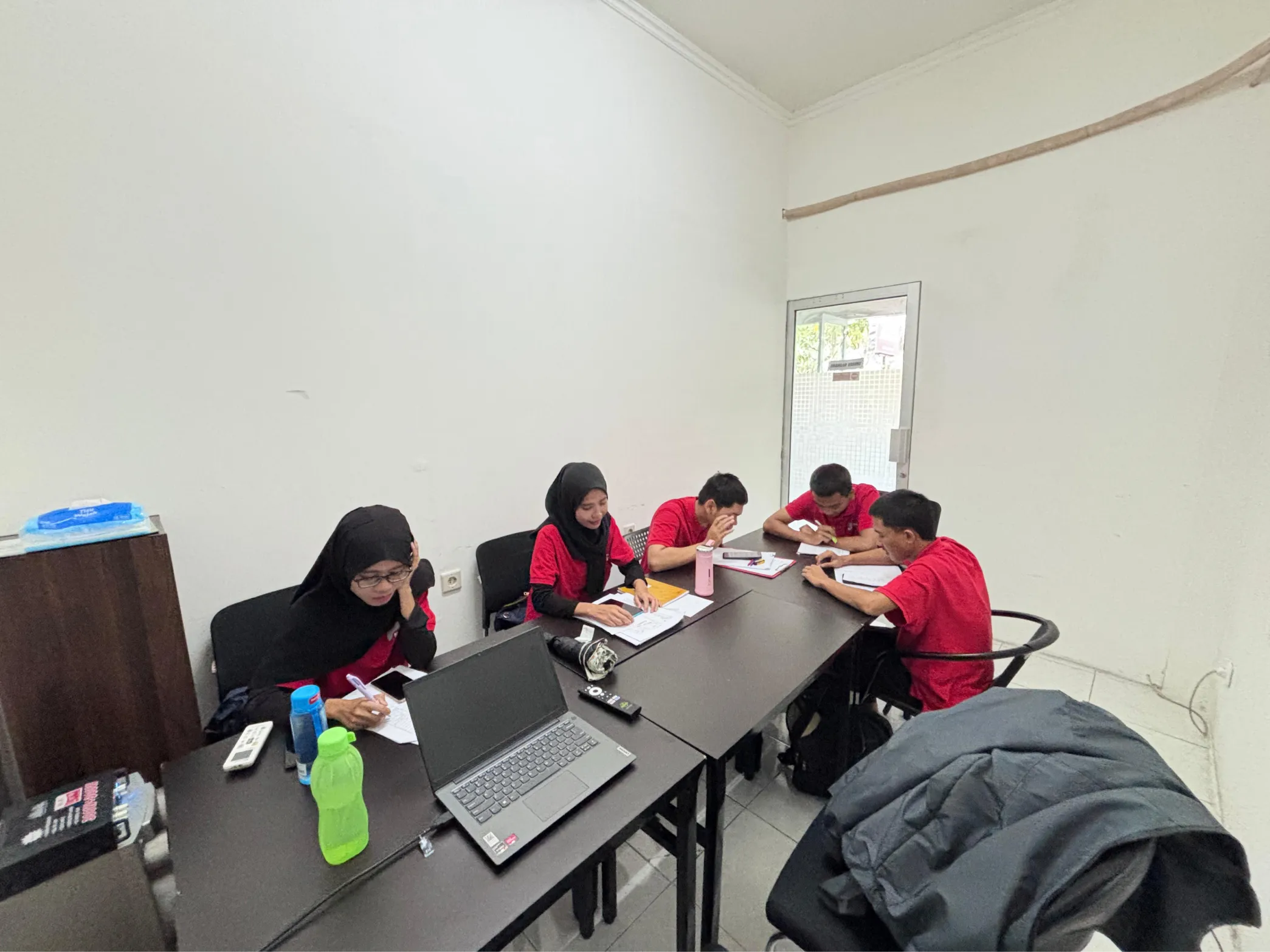 Suasana Belajar di LPK