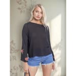 Blusa Bambula Bordada Negra Manga Larga - Cómoda y Versátil