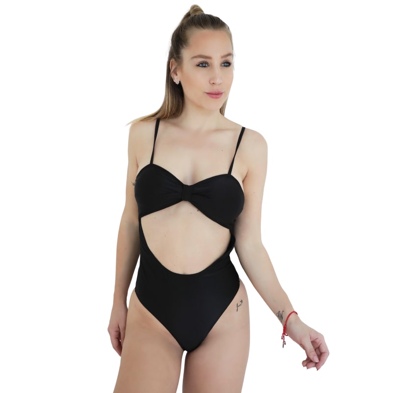Malla Enteriza Negra - Comodidad y estilo para tu verano