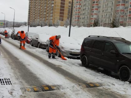 Снег убрали в поселении Воскресенское