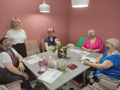 Лекцию об уходе за кожей провели в ЦМД «Воскресеноское»