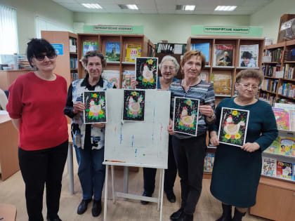 Тучковцы освоили фольклорную живопись