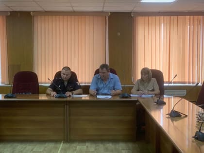 3 августа во исполнение рекомендаций АТК Московской области и Министерства образования Московской области были  проведены занятия с руководителями образовательных учреждений города