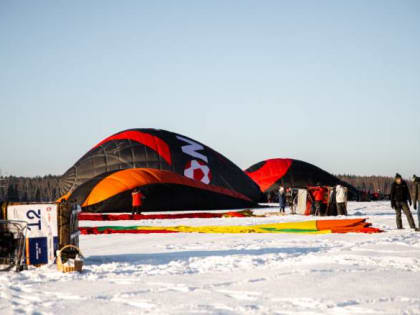 В Дмитрове прошел ежегодный фестиваль воздухоплавания «Яблоки на снегу»