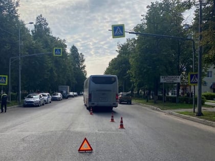 На улице Менделеева произошло ДТП