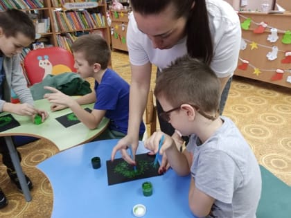 Рузские ребята создавали новогоднюю красоту