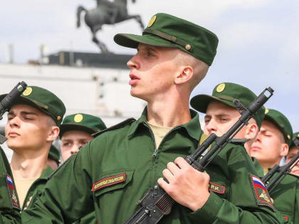 Павловопосадцам напомнили телефон «горячей линии» по вопросам службы по контракту