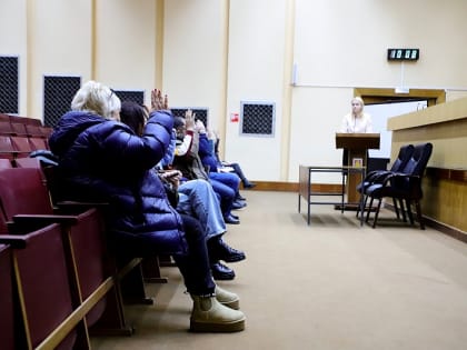 На заседании административной комиссии