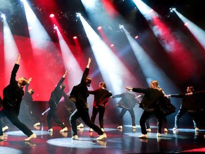 Воскресенский ансамбль эстрадного танца «Maxi Dance» отметил 10 лет со дня создания