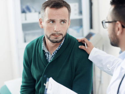 Врач рассказал, можно ли заболеть из-за переживаний и что с этим делать