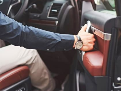 Парк люксовых автомобилей в России растёт, несмотря на санкции и запреты