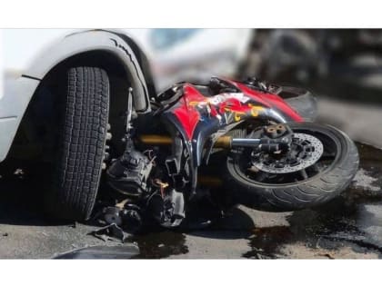 Несовершеннолетний водитель, управляя пит байком «IRBIS» не справившись с управлением, допустил столкновение с двигавшимся во встречном направлении  транспортным средством