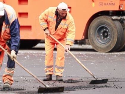 В подмосковной Кашире продолжается ремонт дорог